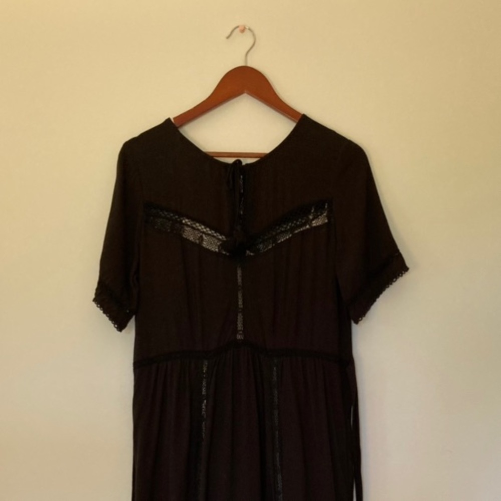 Vetta Capsule The Lace Midi Dress - Picture 3 of 9